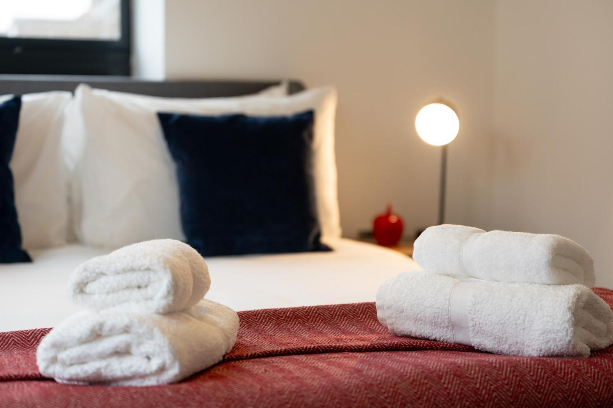 Modern 2-Bed Apartment With Balcony, Close To Oxford City Centre With Free Parking Экстерьер фото