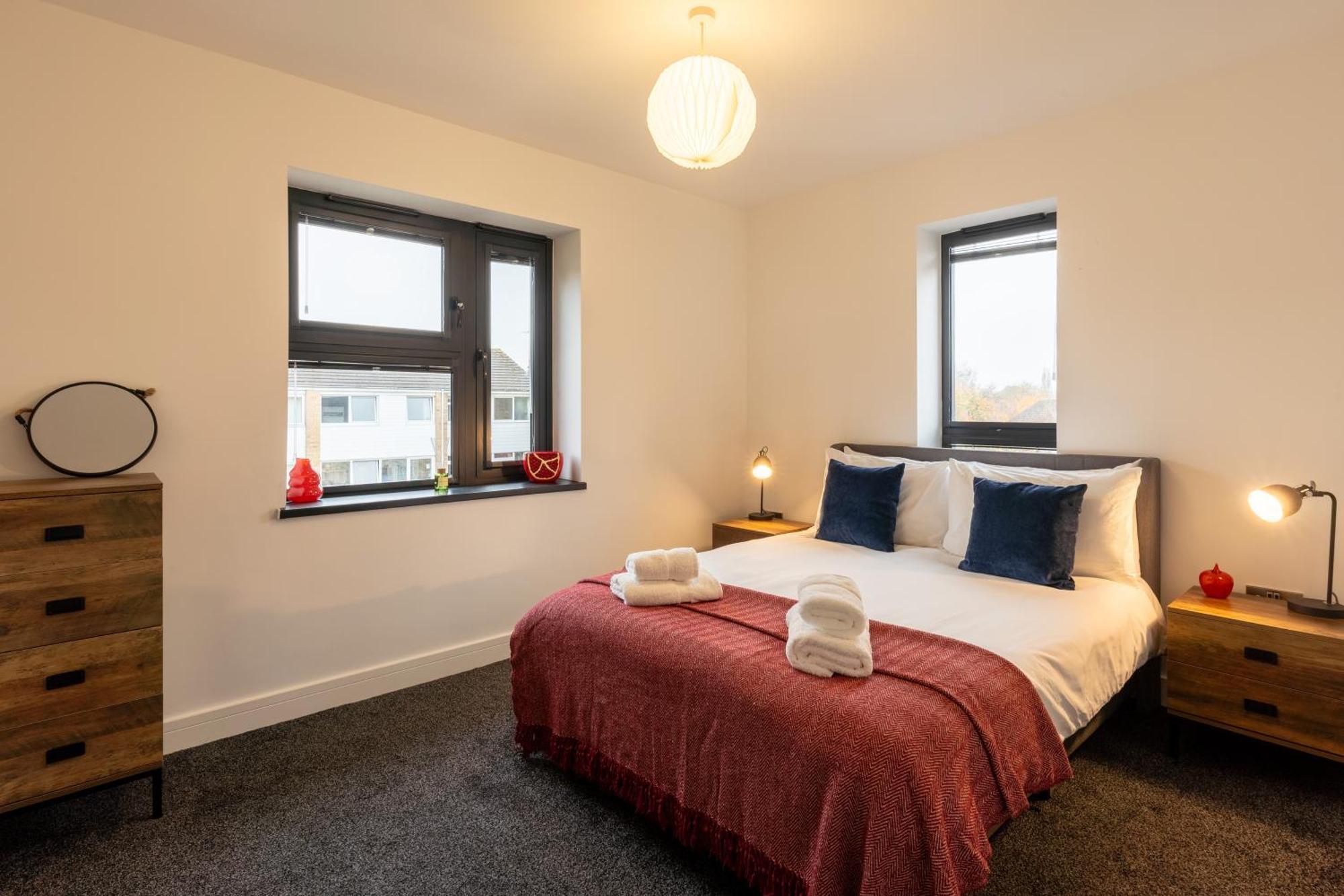Modern 2-Bed Apartment With Balcony, Close To Oxford City Centre With Free Parking Экстерьер фото
